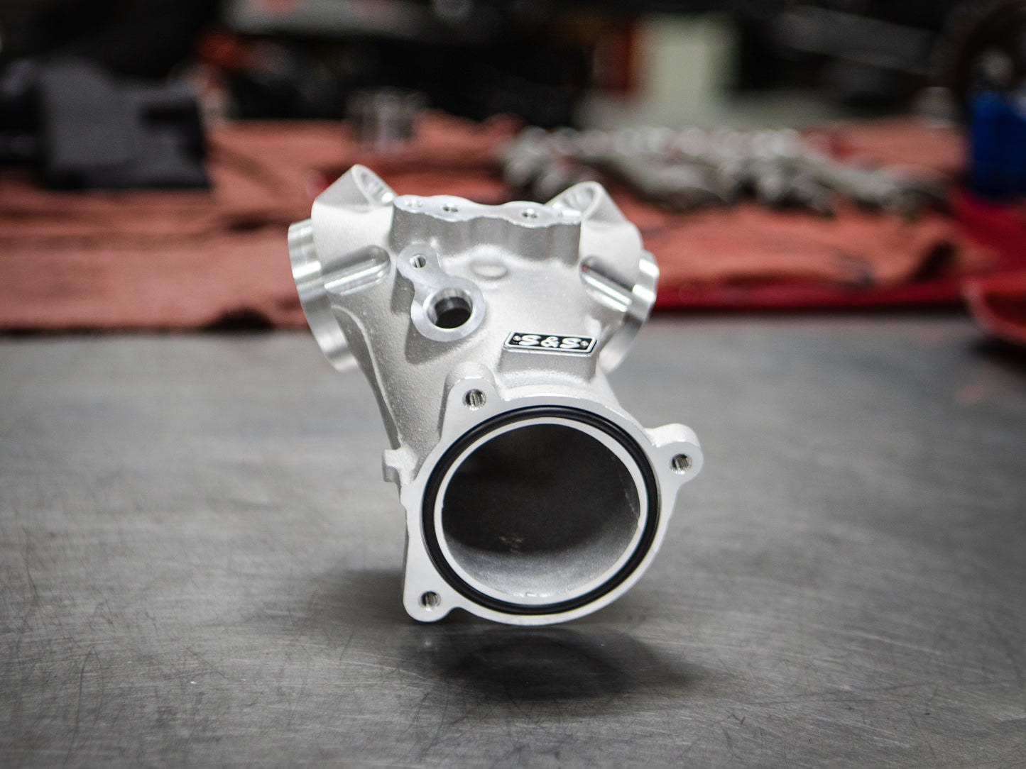 55mm Performance Manifold – Alloy. Fits Milwaukee-Eight 2017up.