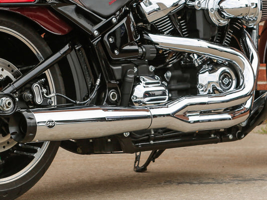 2-into-1 SuperStreet Exhaust – Chrome with Black End Cap. Fits Breakout & Fat Boy 2018up & FXDR 2019up.