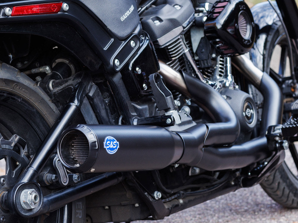 2-into-1 Qualifier Exhaust – Black with Black End Cap. Fits Softail 2018up Non-240 Rear Tyre Models